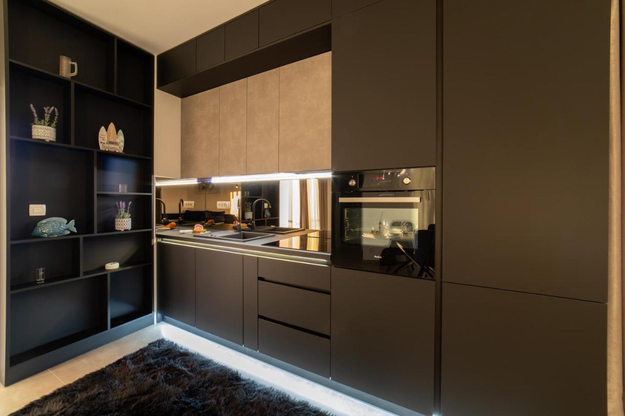 Luxury Apartment Vagabundo 1 Free Parking Trogir Exterior foto