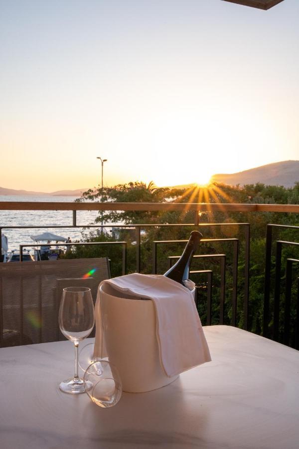 Luxury Apartment Vagabundo 1 Free Parking Trogir Exterior foto